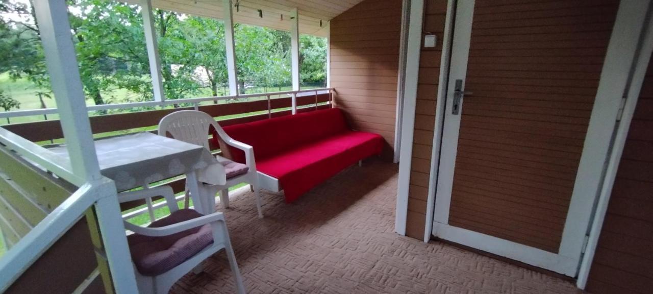Chatka Pod Javorovym Trinec Esterno foto